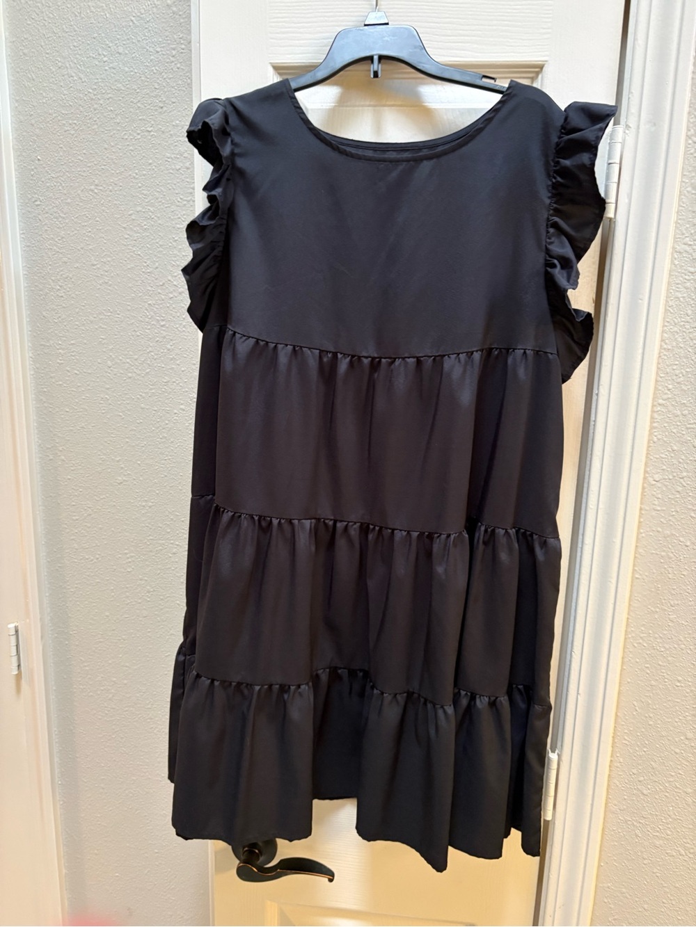 SHEIN Black Tiered Ruffle Sleeve Mini Dress